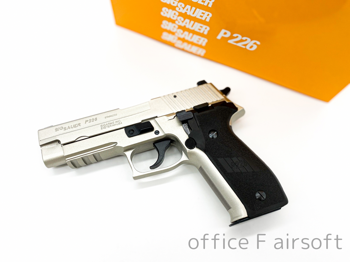 タナカワークス モデルガン SIG P226 レイルドフレーム エボリューション2 ウォームシルバーオールヘビーウェイト